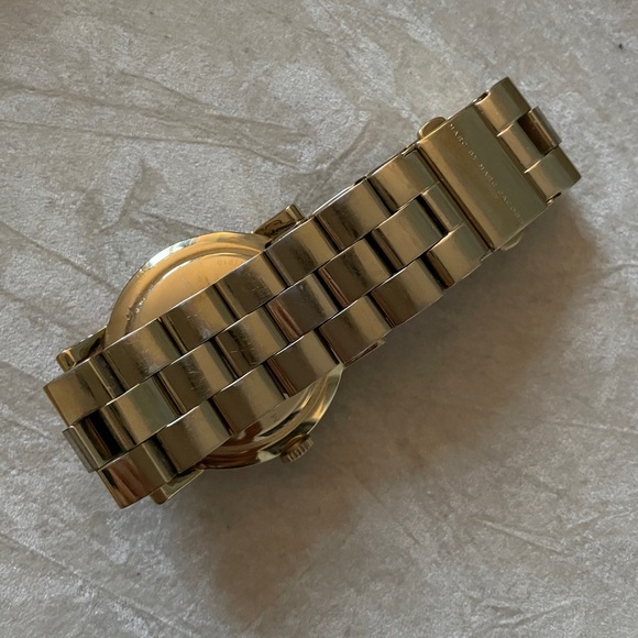 MARC BY MARC JACOBS watch - Picture 2 of 5